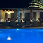 Petinaros Hotel